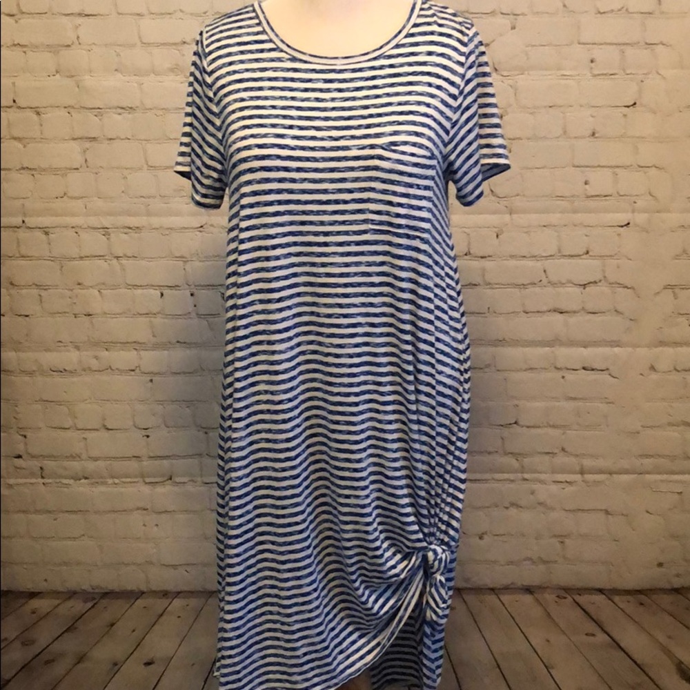 Lularoe legging material Carly